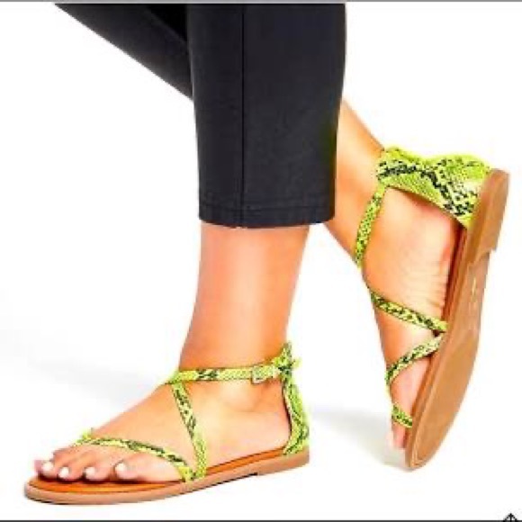 Mix No. 6 Shoes - Snakeskin lime sandals EUC
